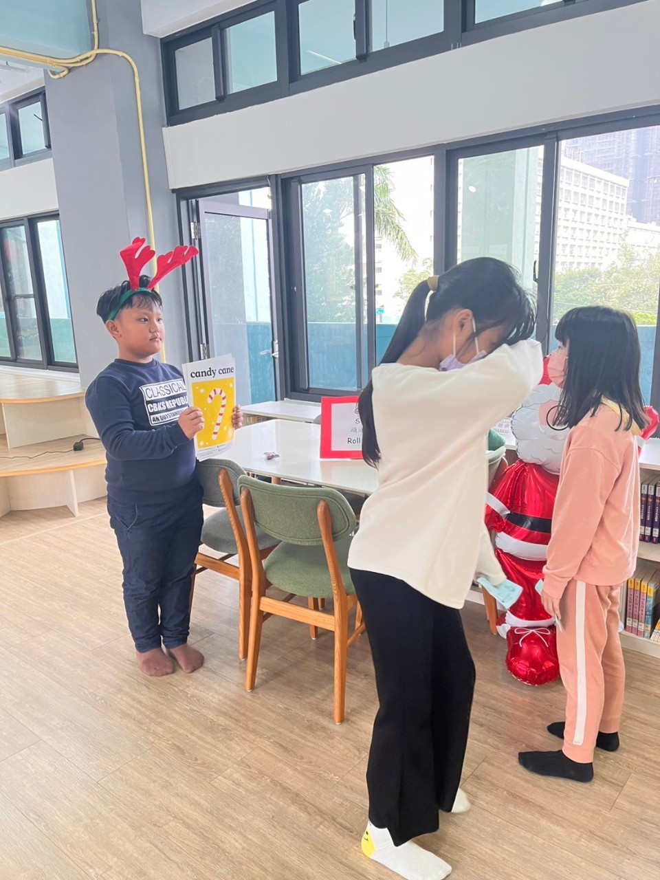 LINE_ALBUM_聖誕闖關_241225_9_1.jpg